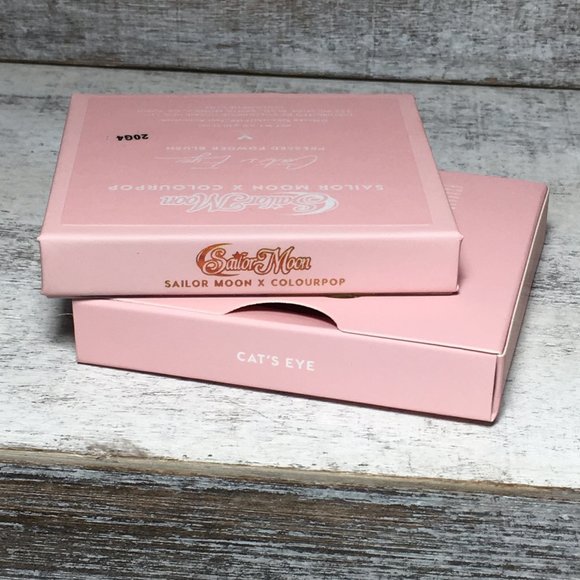 ColourPop x Sailor Moon Pressed Powder Blush in Shade Cat's Eye - Picture 7 of 7